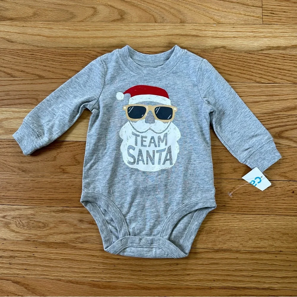 NWT Carter’s Gray Team Santa Kids Onesie Sz 3 Months